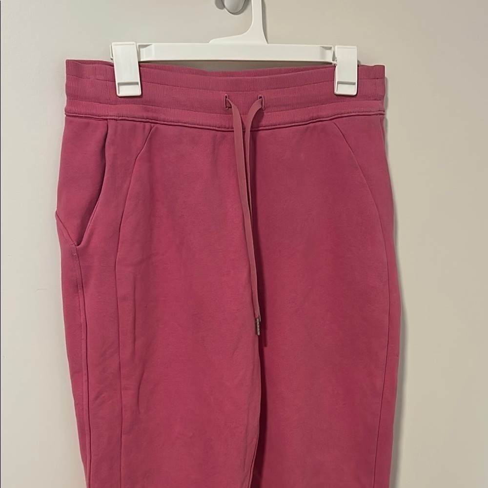 Lululemon Pink Scuba High Rise Jogger Sweatpants Loungewear Size 8